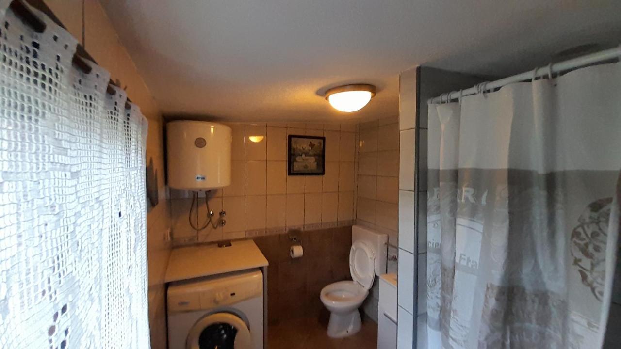La Prairie Villa Korenica Bagian luar foto